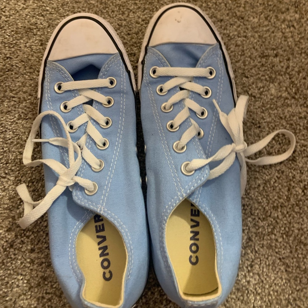 blue converse